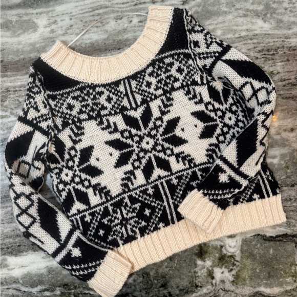 Free People Sweaters - Free People Snowflake Fair Isle Knit Wool Sweater 
Women’s Size XS